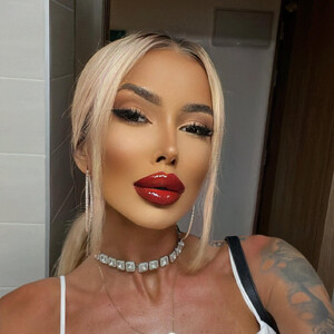 ArianaArianna video