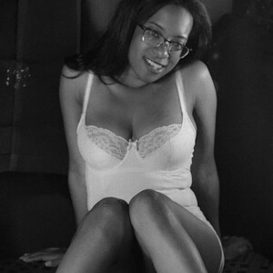 BlessThisJess webcam livesex profile in ebony cams
