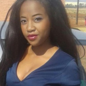 Lezria Ebony webcam from South Africa
