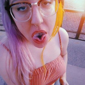 PearTV webcam livesex profile in caucasian cams