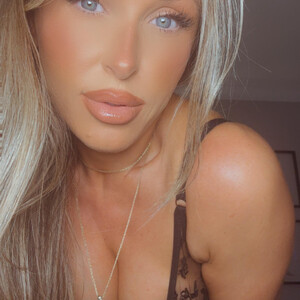Princessrosex Caucasian webcam from United Kingdom