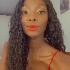 Sweetsin webcam livesex profile in ebony cams